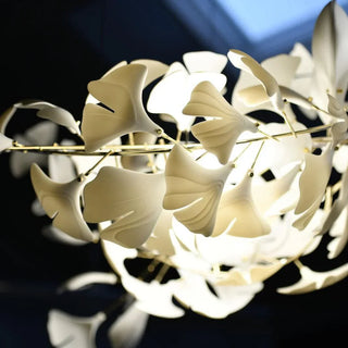 Olivia Lampadario di Lusso in Ceramica con Forma a U