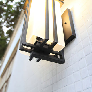 Linden Outdoor Wall Lamp - Blowlighting