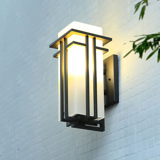 Linden Outdoor Wall Lamp - Blowlighting