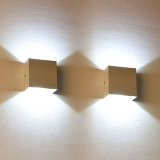 Ray Applique da Esterni Quadrato Regolabile LED